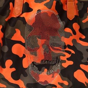 AH!DORNED Crystal Skull Nylon Tote, Orange Camo